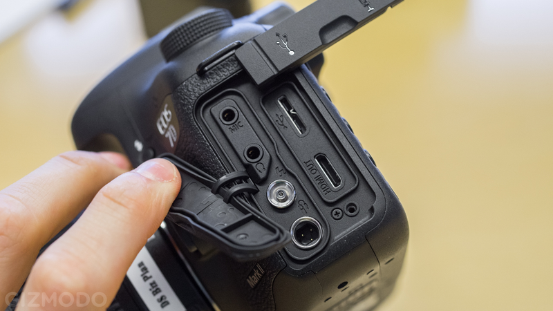 Illustration for article titled Canon 7D Mark II: The Longed-Awaited Successor to a Classic DSLR Is Here